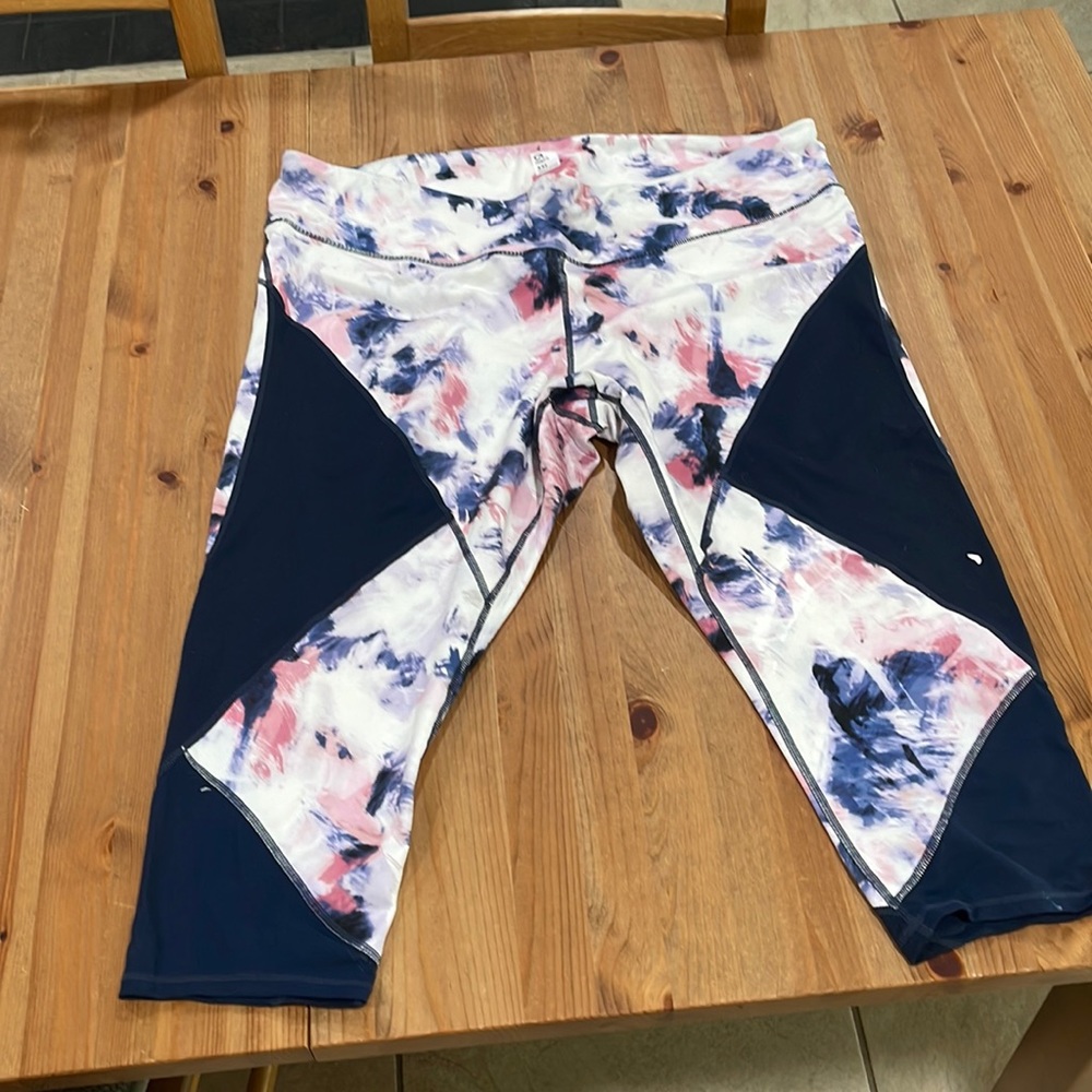 Workout pants